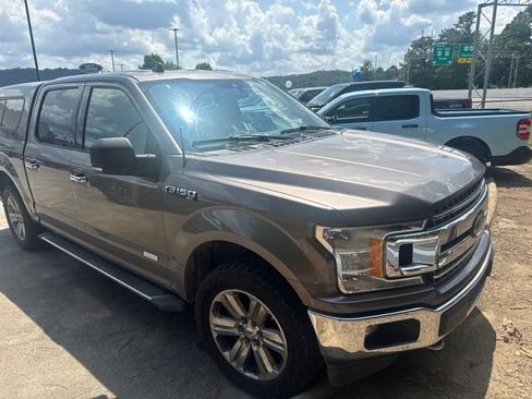 Used 2019 Ford F150 XLT w/ Equipment Group 302A Luxury AWD/4WD image 3