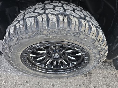 Used 2021 RAM 1500 Big Horn image 11