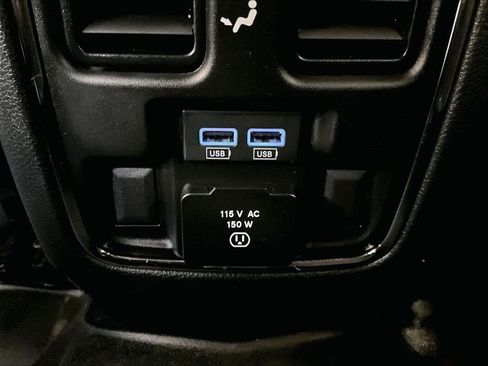 Used 2020 Jeep Grand Cherokee Limited w/ Premium Lighting Group AWD/4WD image 28