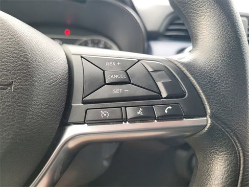 Certified 2023 Nissan Versa SV w/ Electronics Package image 27