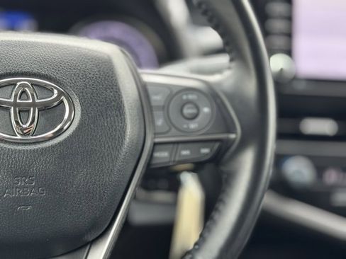 Used 2024 Toyota Camry SE image 23