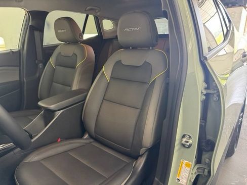 New 2026 Chevrolet Trax ACTIV w/ Driver Confidence Package FWD image 20