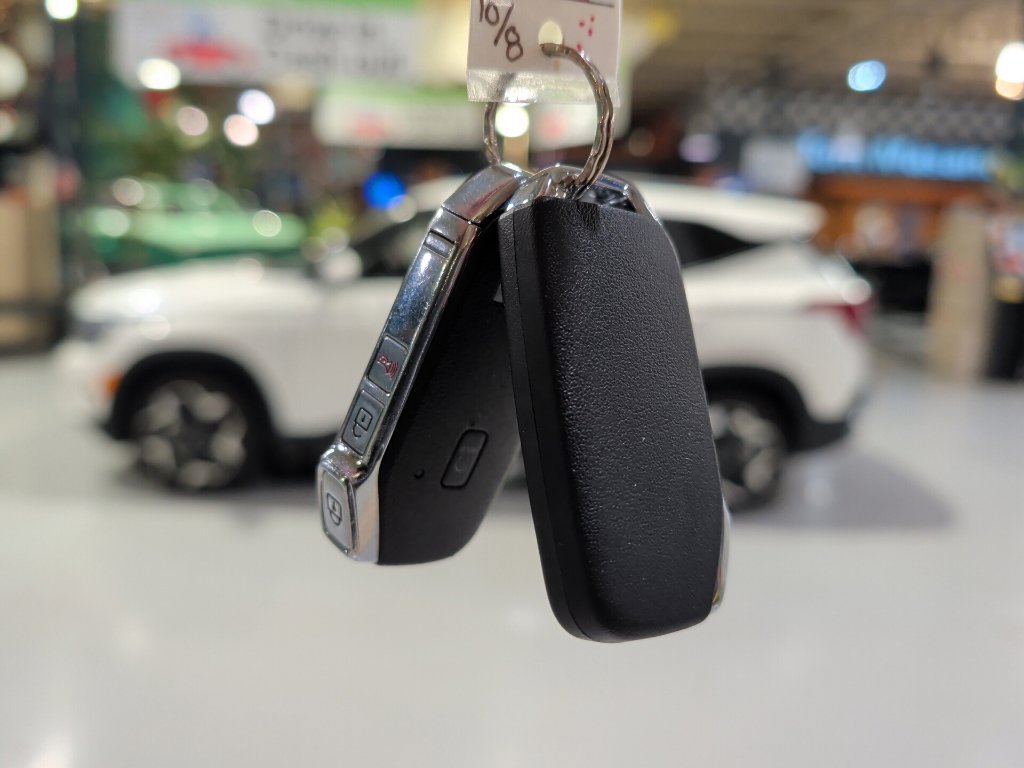 Used 2025 Kia Seltos S FWD image 4