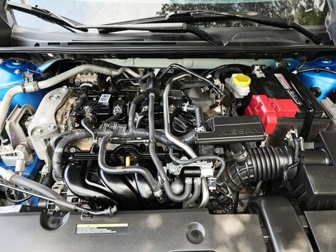 Used 2025 Nissan Sentra SV FWD image 29