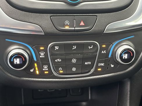 Certified 2023 Chevrolet Equinox LT image 20