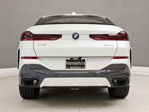 New 2026 BMW X6 xDrive40i w/ Premium Package AWD/4WD image 8
