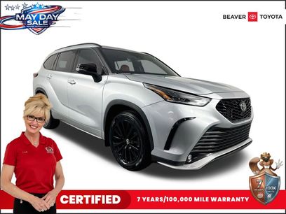 Used 2023 Toyota Highlander XSE