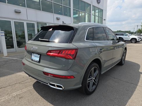 Used 2020 Audi SQ5 Premium w/ Convenience Package AWD/4WD image 6