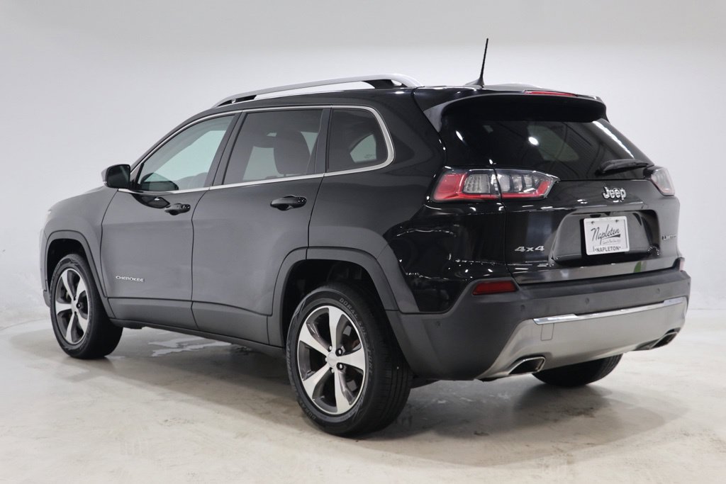 Used 2021 Jeep Cherokee Limited w/ Elite Package AWD/4WD image 6