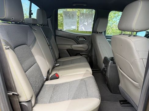 Used 2024 Chevrolet Colorado ZR2 w/ Safety Package AWD/4WD image 12