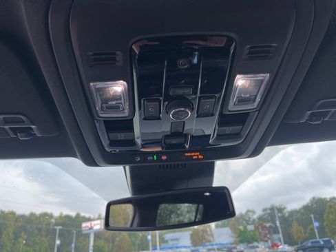 New 2026 Chevrolet Suburban Premier w/ Sun And Tow Package image 38