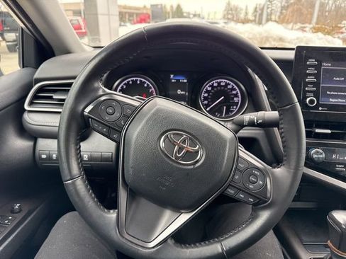Used 2023 Toyota Camry SE image 14