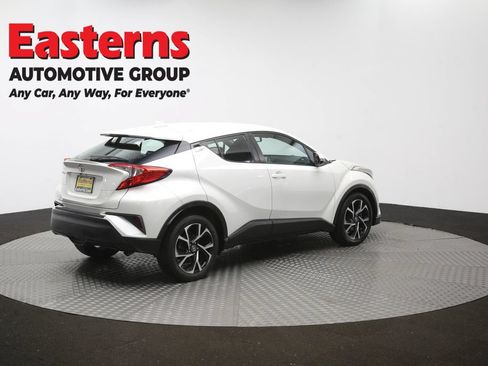 Used 2018 Toyota C-HR XLE FWD image 41