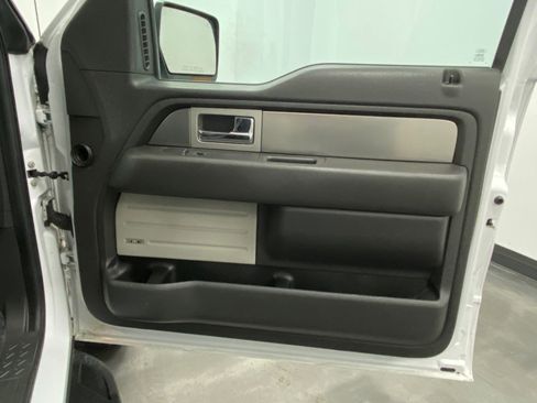 Used 2014 Ford F150 Raptor w/ Equipment Group 801A Luxury image 41