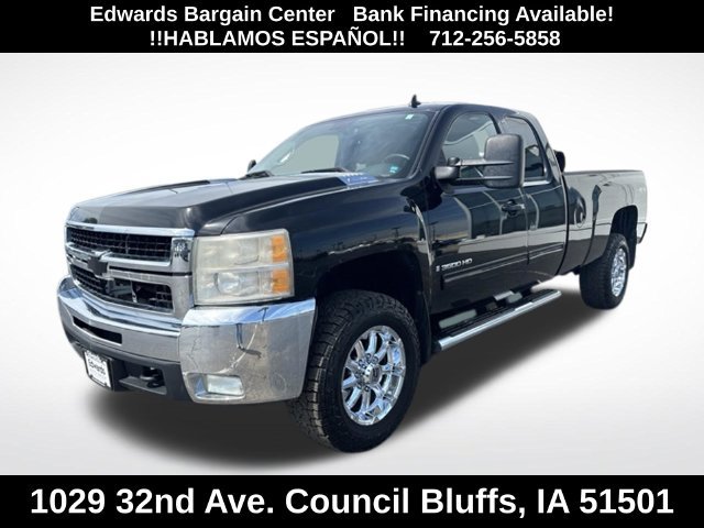 Used 2009 Chevrolet Silverado 3500 LTZ w/ LTZ Plus Package AWD/4WD image 3