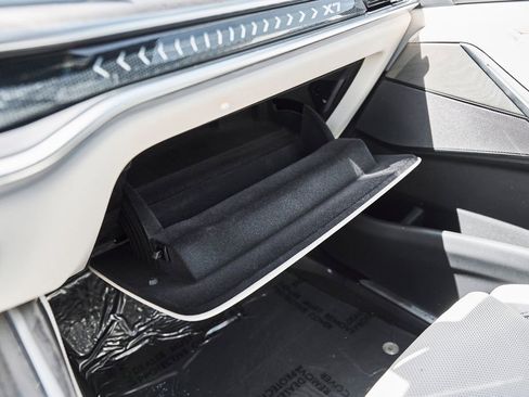 Used 2023 BMW ALPINA XB7 AWD/4WD image 91