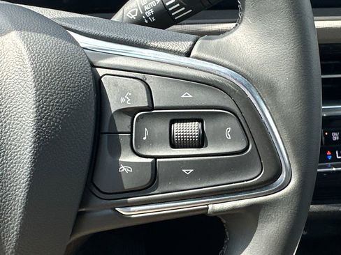 Certified 2024 Buick Envista Avenir image 27