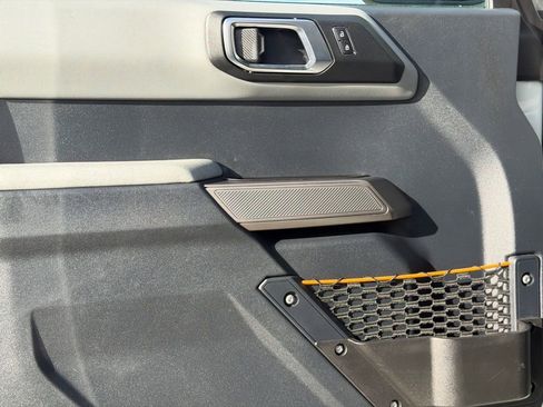 Used 2023 Ford Bronco Badlands w/ Sasquatch Package image 25