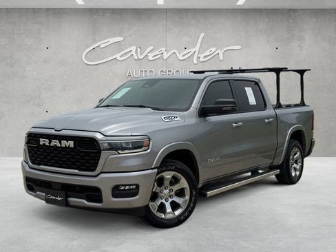 Used 2025 RAM 1500 Lone Star AWD/4WD image 1