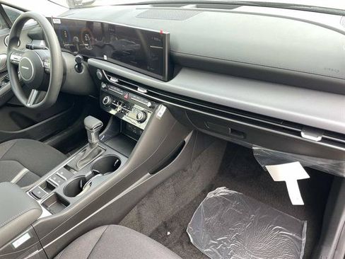 New 2026 Hyundai Sonata SE FWD image 24