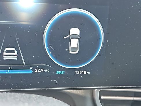 Certified 2023 Hyundai Elantra SEL w/ Convenience Package image 18