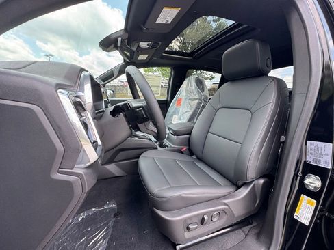 New 2026 GMC Canyon Elevation w/ Convenience Package image 5