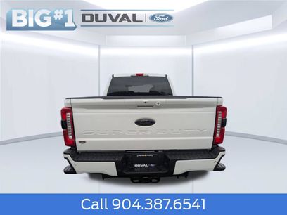New 2026 Ford F250 Lariat w/ Black Appearance Package