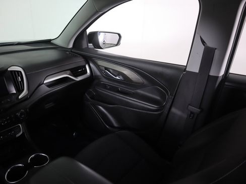 Used 2022 GMC Terrain SLE w/ Driver Convenience Package image 34