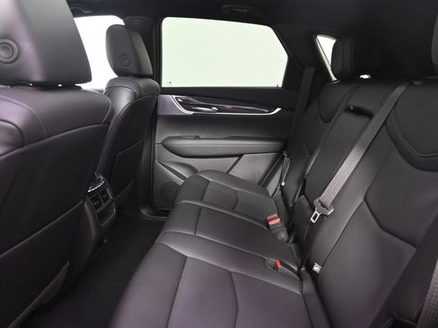 New 2025 Cadillac XT5 Sportv w/ Technology Package image 21