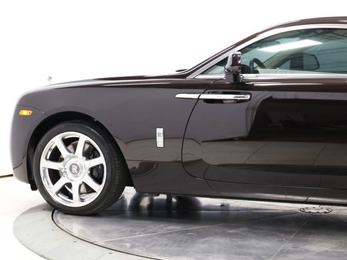 Used 2015 Rolls-Royce Wraith RWD image 10