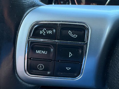 Used 2016 Jeep Wrangler Unlimited Rubicon image 28