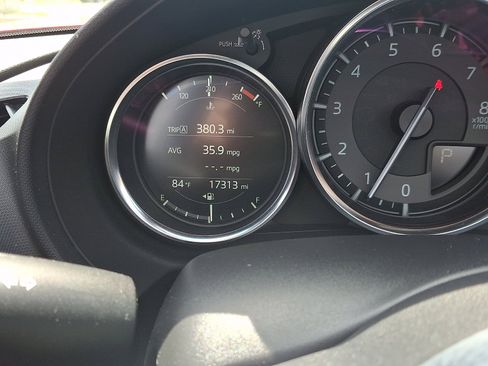 Used 2017 MAZDA MX-5 Miata RF Grand Touring RWD image 17