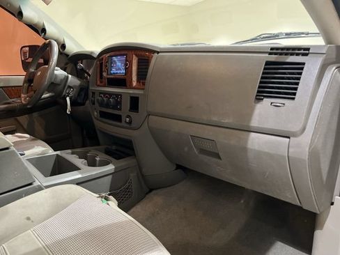 Used 2006 Dodge Ram 2500 Truck SLT w/ Protection Group AWD/4WD image 22