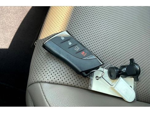 Used 2021 Lexus GX 460 Premium image 14