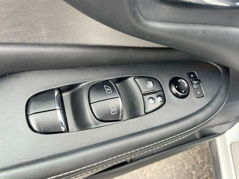 Used 2021 Nissan Murano SL w/ SL Moonroof Package image 23