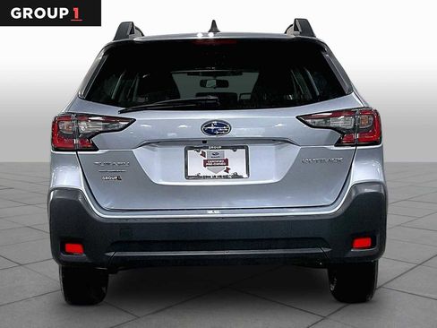Used 2024 Subaru Outback AWD/4WD image 5