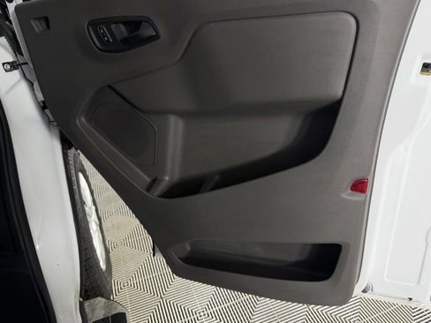 Used 2024 Ford Transit 250 Low Roof w/ Exterior Upgrade Package RWD image 29