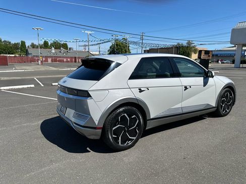 Used 2024 Hyundai Ioniq 5 Limited RWD image 6