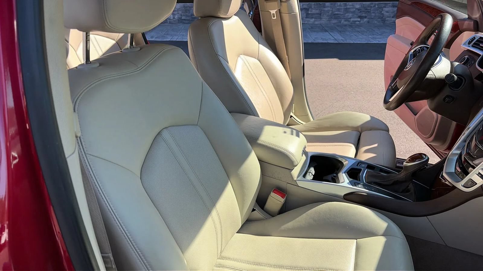 Used 2016 Cadillac SRX Performance w/ Driver Awareness Package FWD image 19