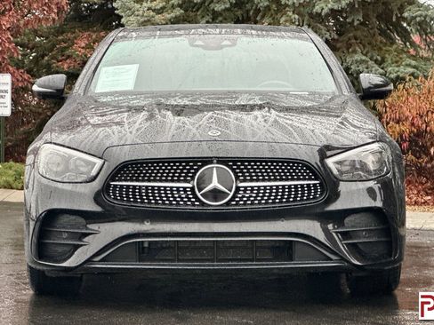 Used 2022 Mercedes-Benz E 450 4MATIC Sedan w/ Driver Assistance Package image 9