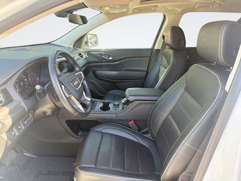Used 2022 GMC Acadia Denali w/ Denali Ultimate Package AWD/4WD image 22