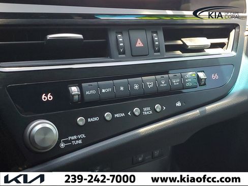 Used 2023 Lexus ES 350 F Sport w/ Accessory Package (Z2) FWD image 26