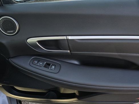 New 2025 Hyundai Sonata Limited FWD image 10