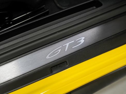 Used 2023 Porsche 911 GT3 w/ Chrono Package RWD image 34