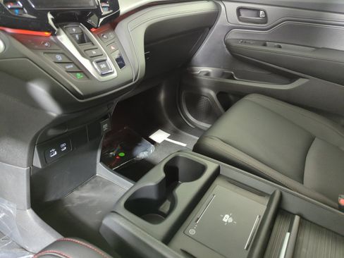 New 2026 Honda Odyssey Sport-L image 16
