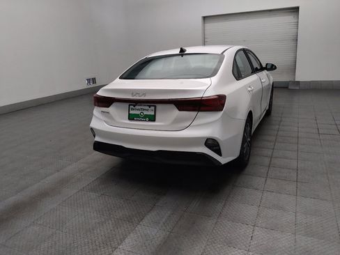 Used 2024 Kia Forte LXS FWD image 9