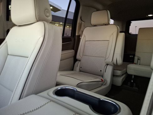 Certified 2021 GMC Yukon XL Denali image 18