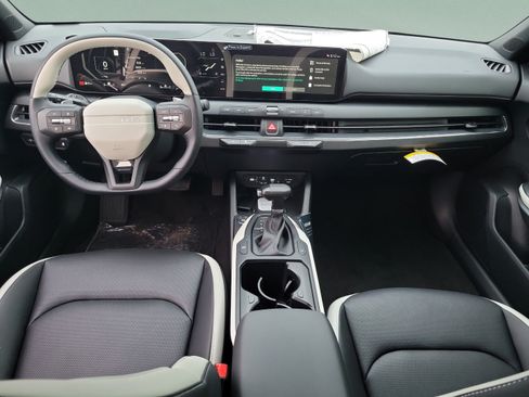 New 2026 Kia K4 GT-Line w/ GT-Line Premium Package FWD image 7
