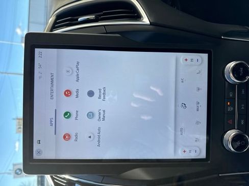 Used 2024 Ford Edge Titanium w/ Cargo Accessory Package image 17