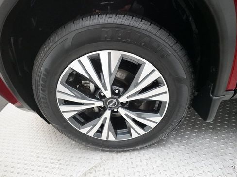 Certified 2023 Nissan Rogue SV w/ SV Premium B Package image 27